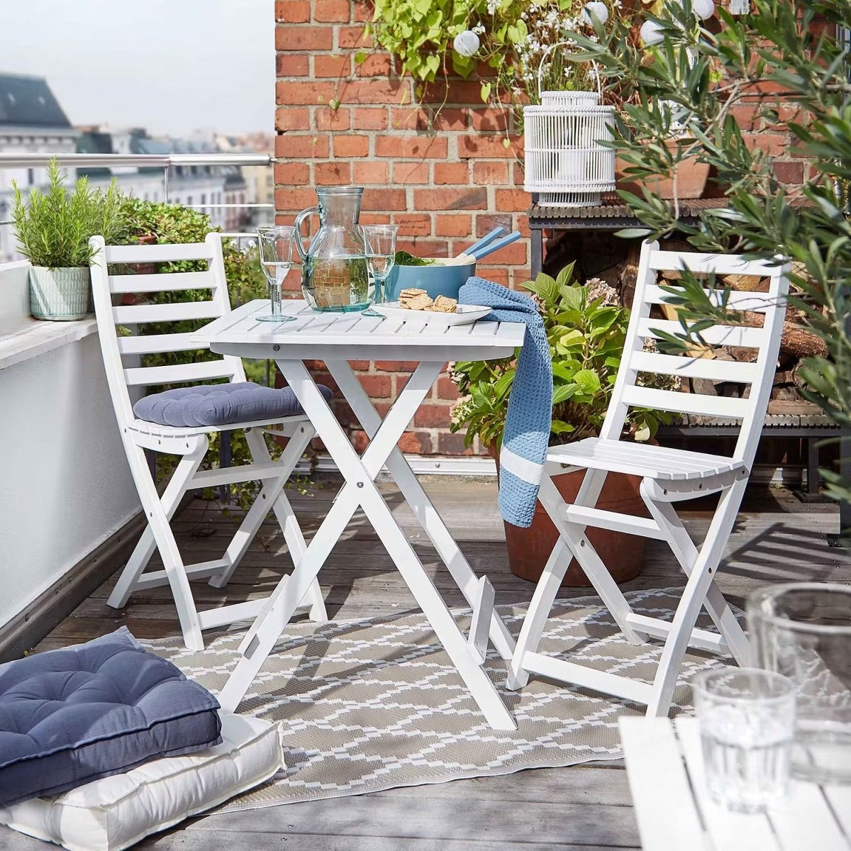 LODGE Gartentisch