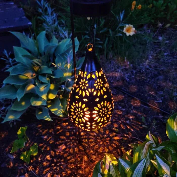Solarbetriebene & Wetterbeständige Gartenlampe im Blumendesign – Für Stilvolle Außenbeleuchtung