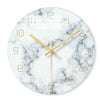 Olive - Elegante Wanduhr mit Marmor-Inspiration