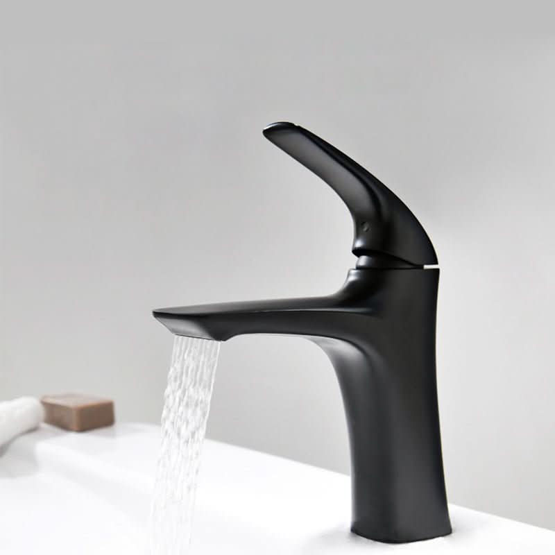 BRASSLINE Waschbeckenhahn – Eleganter Wasserhahn In Antik-Schwarz Aus Vollmessing