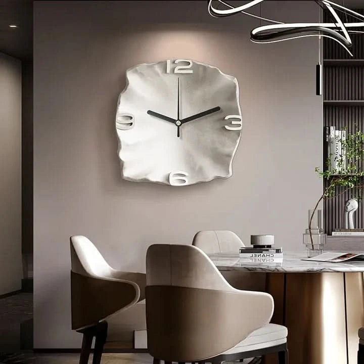 Mara - Abstrakte Sandstein-Wanduhr