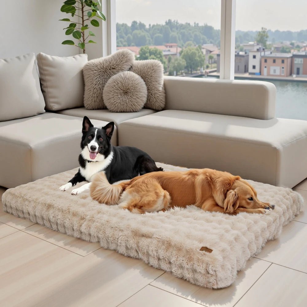 FURFORT – Premium-Plüschbett mit wasserabweisendem Stoff und rutschfester Unterseite 1