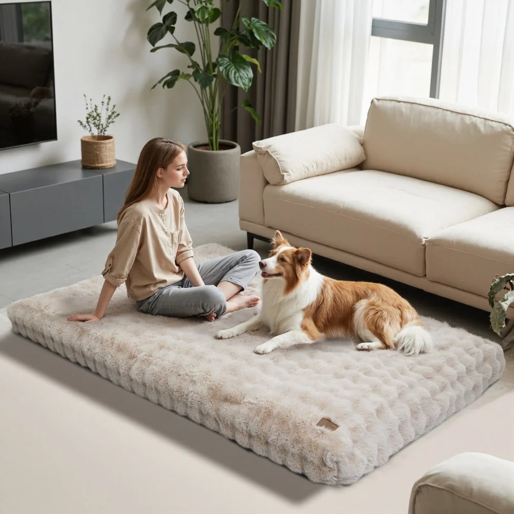 FURFORT – Premium-Plüschbett mit wasserabweisendem Stoff und rutschfester Unterseite 2