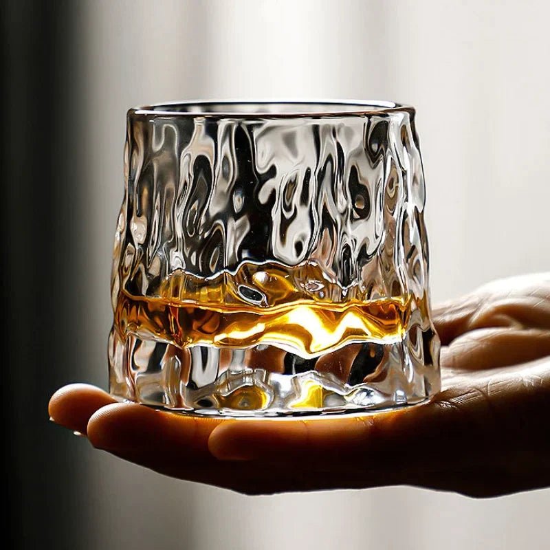 GRANDEUR – Drehende Whiskybecher für elegante Drink-Momente 6