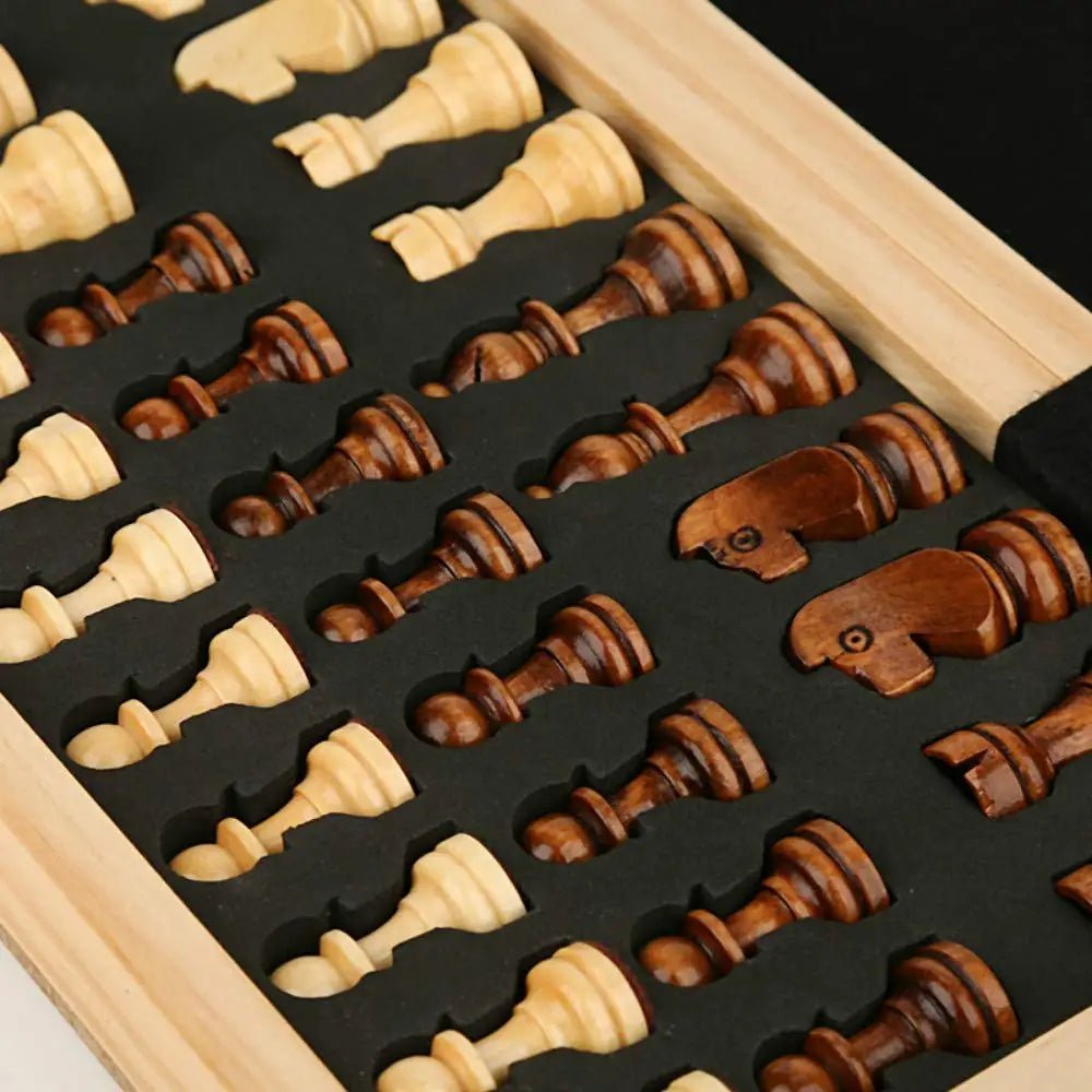 MINDORIS – Elegantes magnetisches Schachset aus Holz mit 39 cm großem Klappbrett 4