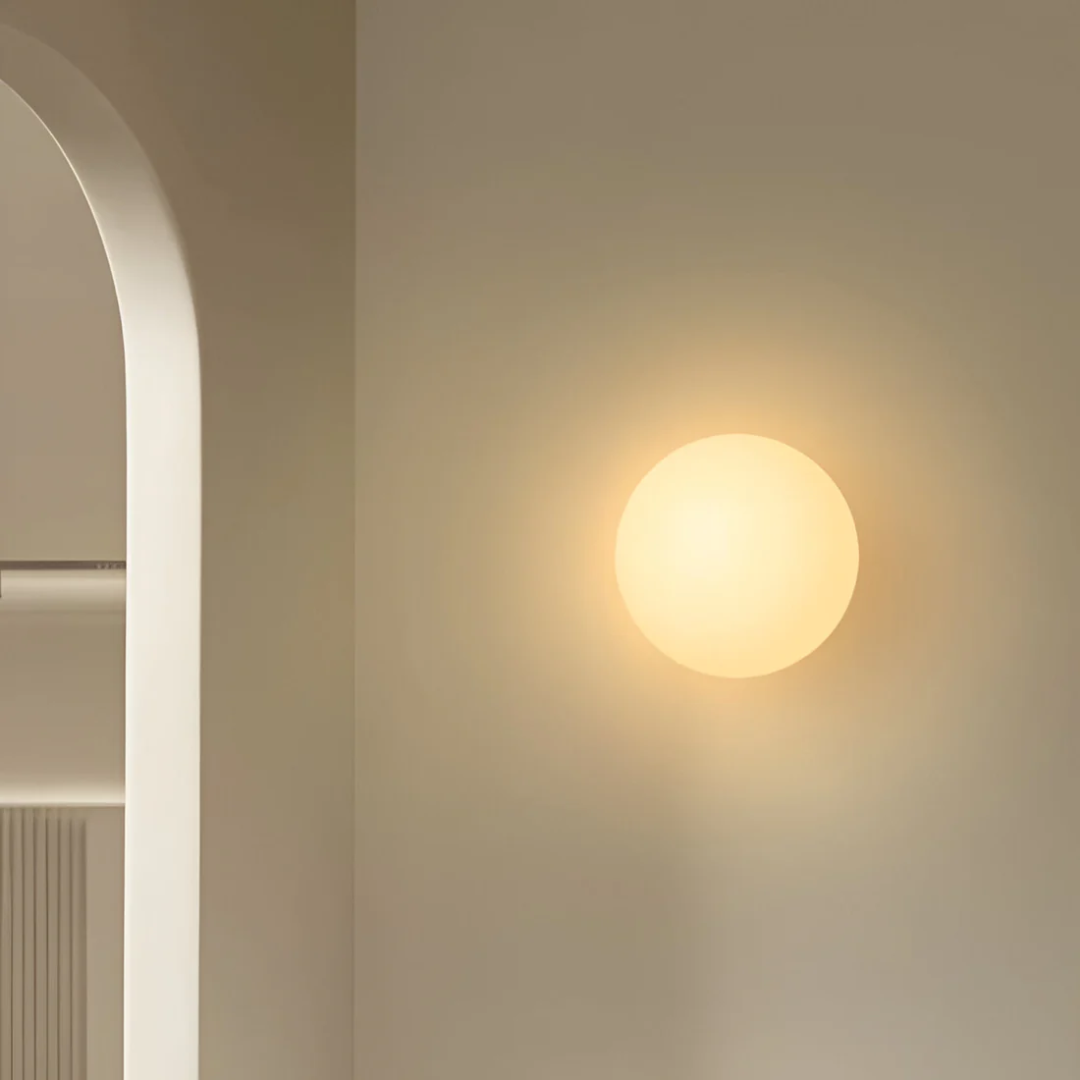 OPALUXE – Moderne Glas-Wandleuchte für elegante Raumbeleuchtung 3