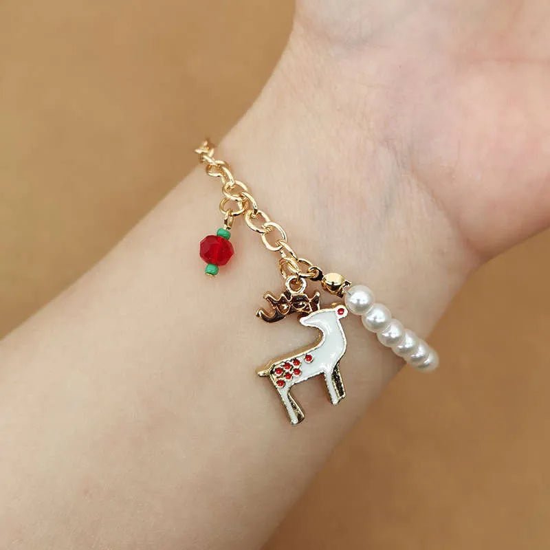 PEARLGLOW – Festliches Bettelarmband mit schimmernden Perlen für Weihnachten 4