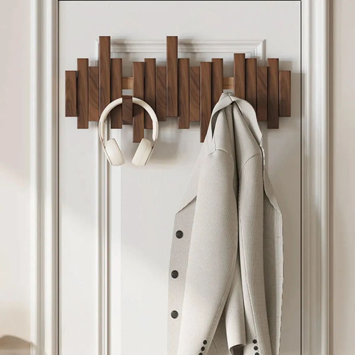 PIANOHANG Wand Regal – Wandgarderobe Aus Massivholz Mit Klappbaren Haken Im Klavierdesign
