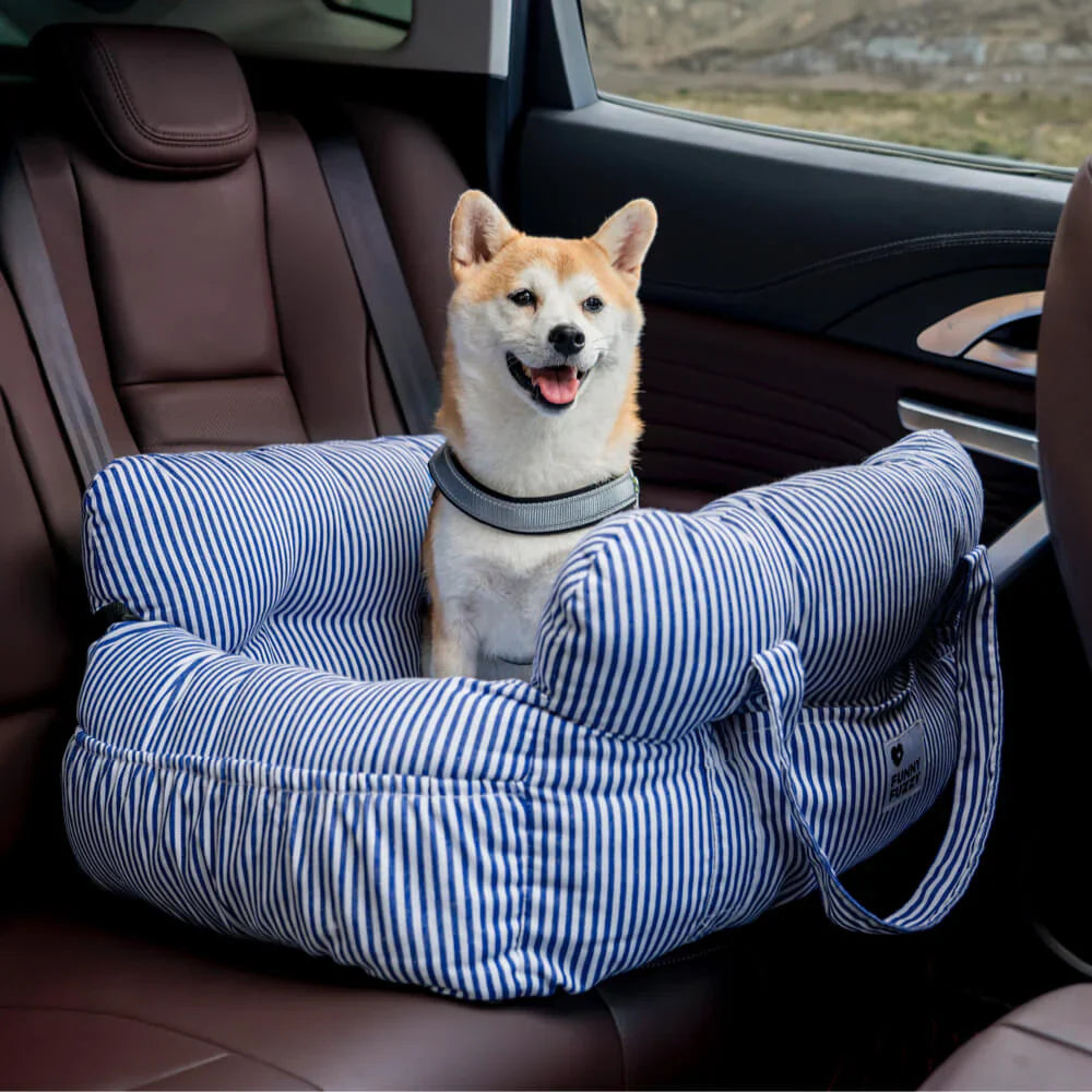 Bequemes Hundebett für das Auto