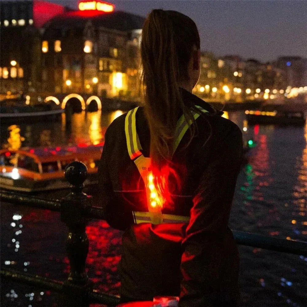 RUNLUX – Verstellbare LED-reflektierende Laufweste 2