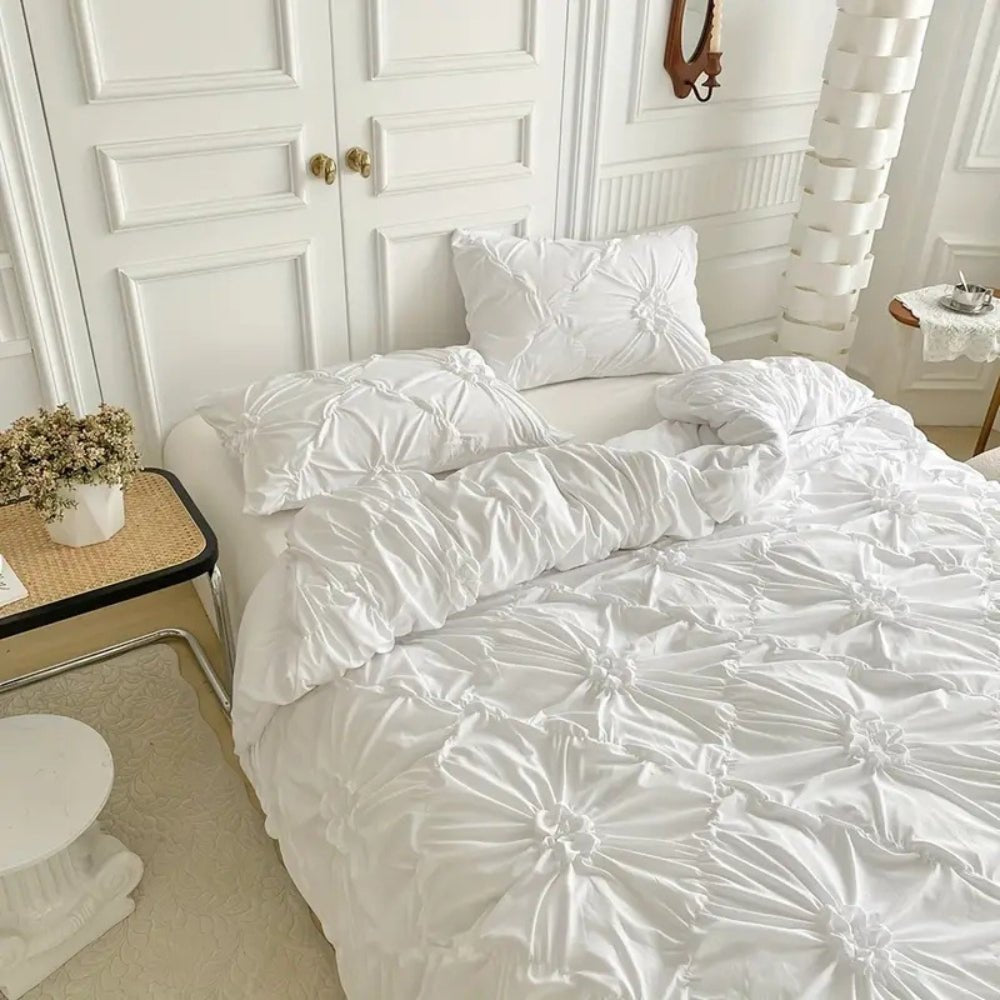 RuffleBloom – Elegantes Bettbezug-Set mit Rüschen und Blumenmuster 3
