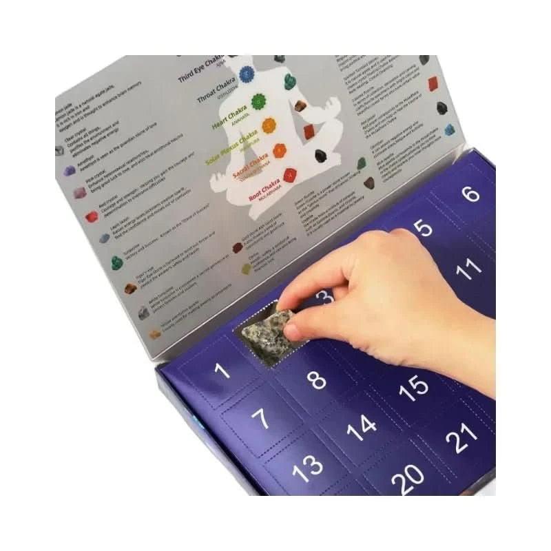 Kristalljuwelen – Magischer Edelstein-Adventskalender Mit 24 Naturkristallen