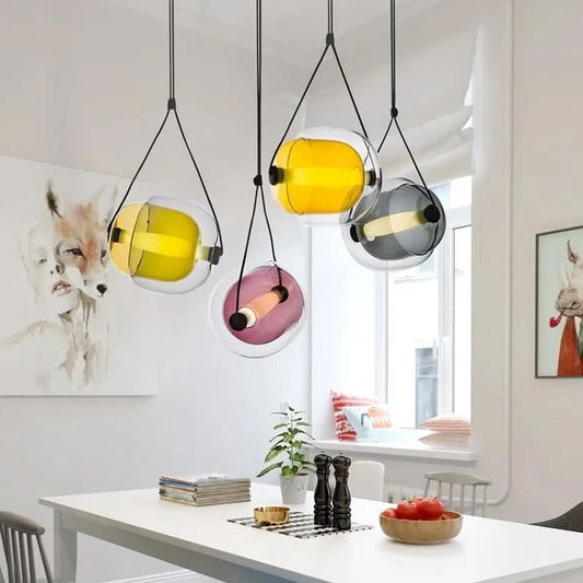 QUORENA – Moderne Deckenleuchte aus Glas und Eisen