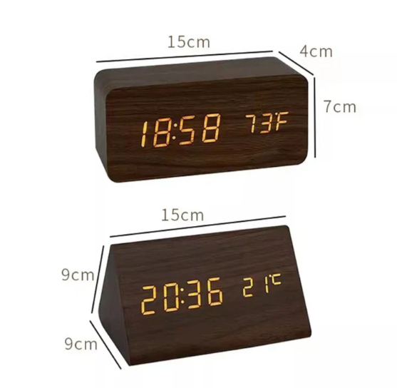 LED-Holzuhr mit Sprachaktivierung