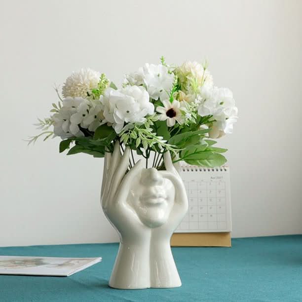 Blüte – Eine Vase Voller Raffinesse Und Charme