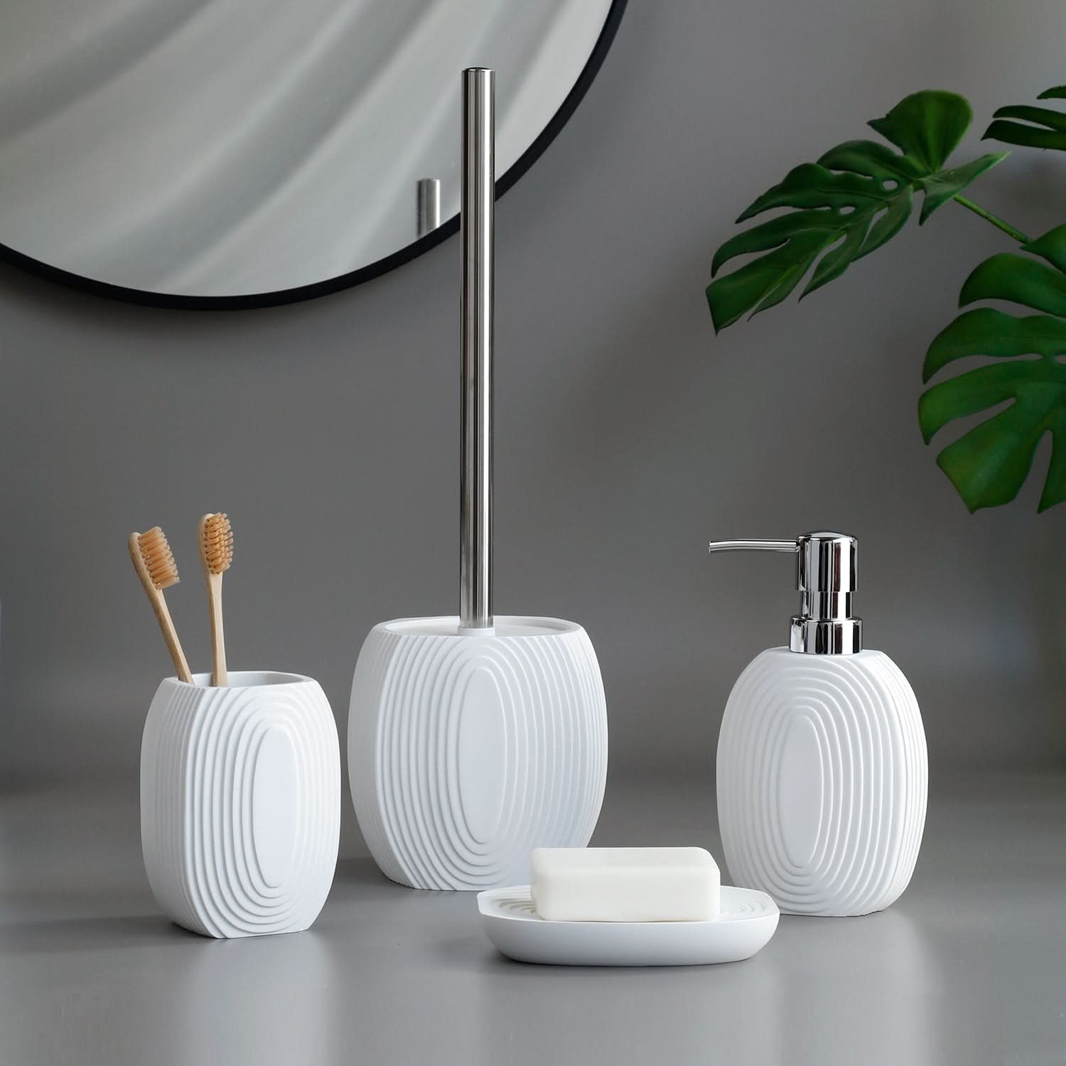 BathLux - 4teiliges Badezimmer-Accessoires-Set